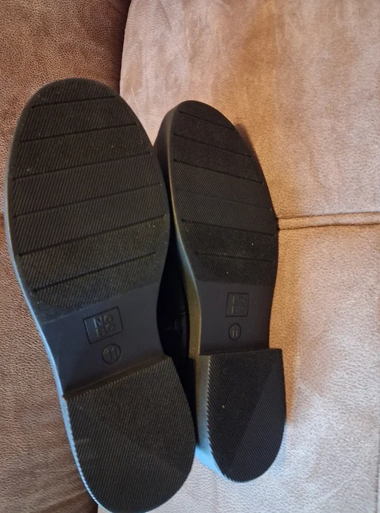 No Boundaries Women's Black Chelsea Ankle Boots Size 11 - Picture 4 of 6